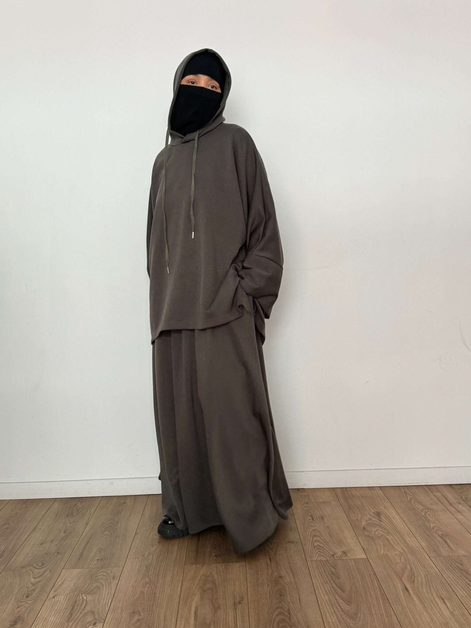 Safar hoodie set knit Khaki tok (top + skirt )