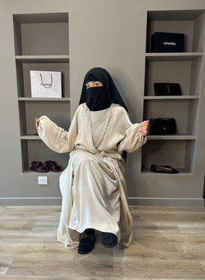 THE MALIKA SET     (ABAYA+KIMONO)