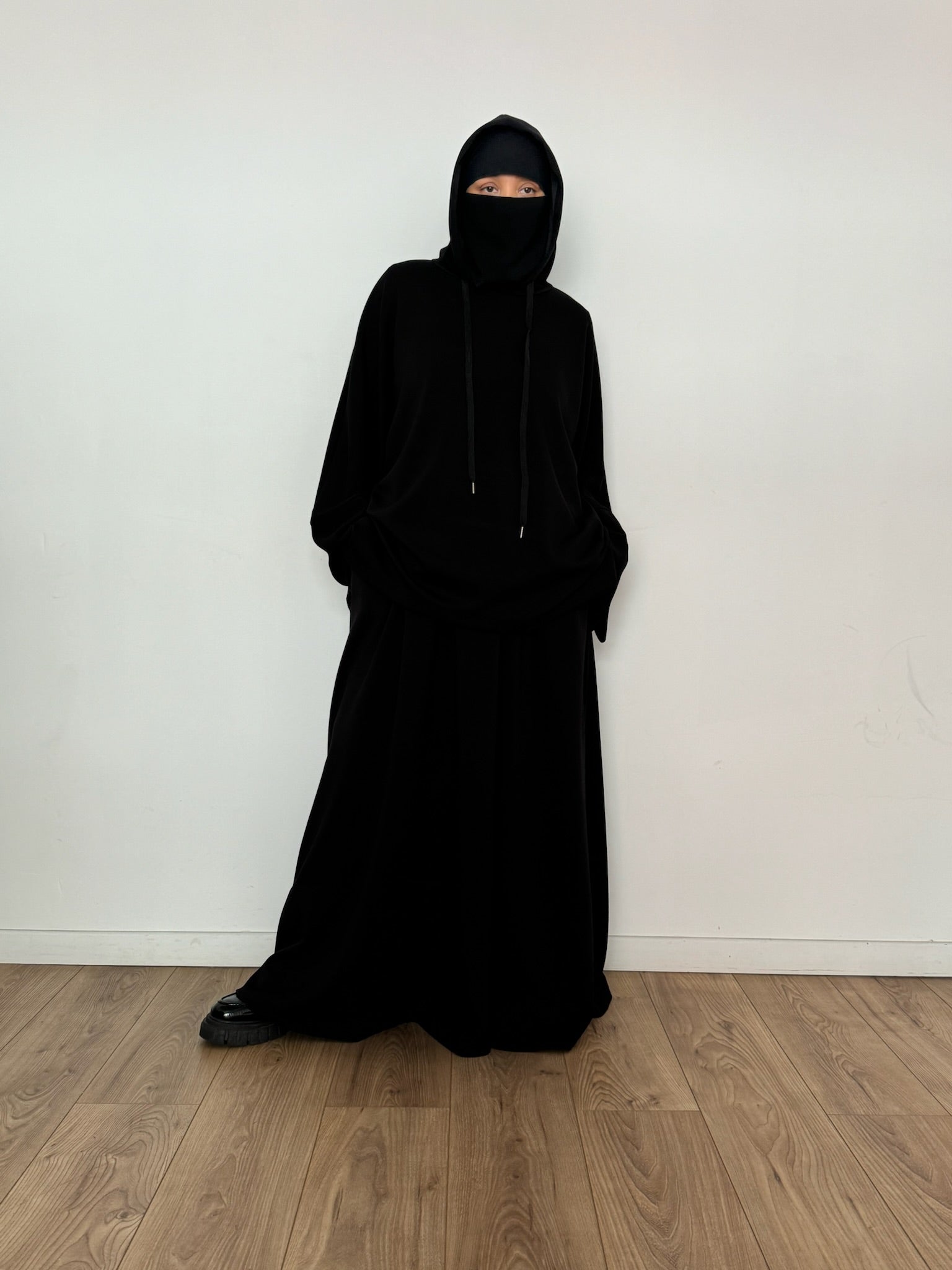 New Safar hoodie set Black knit tok (top + skirt )