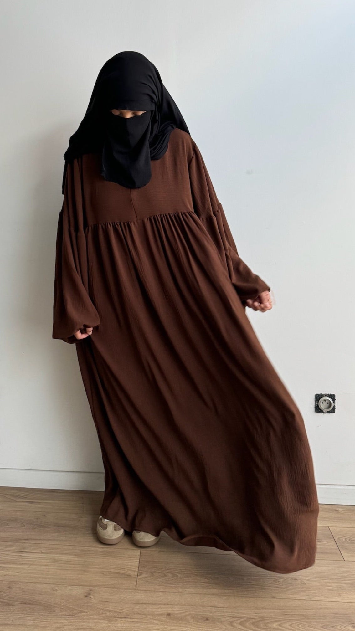 ABAYA HAYYA BUBBLE SLEEVES / ZIPP MUMMY