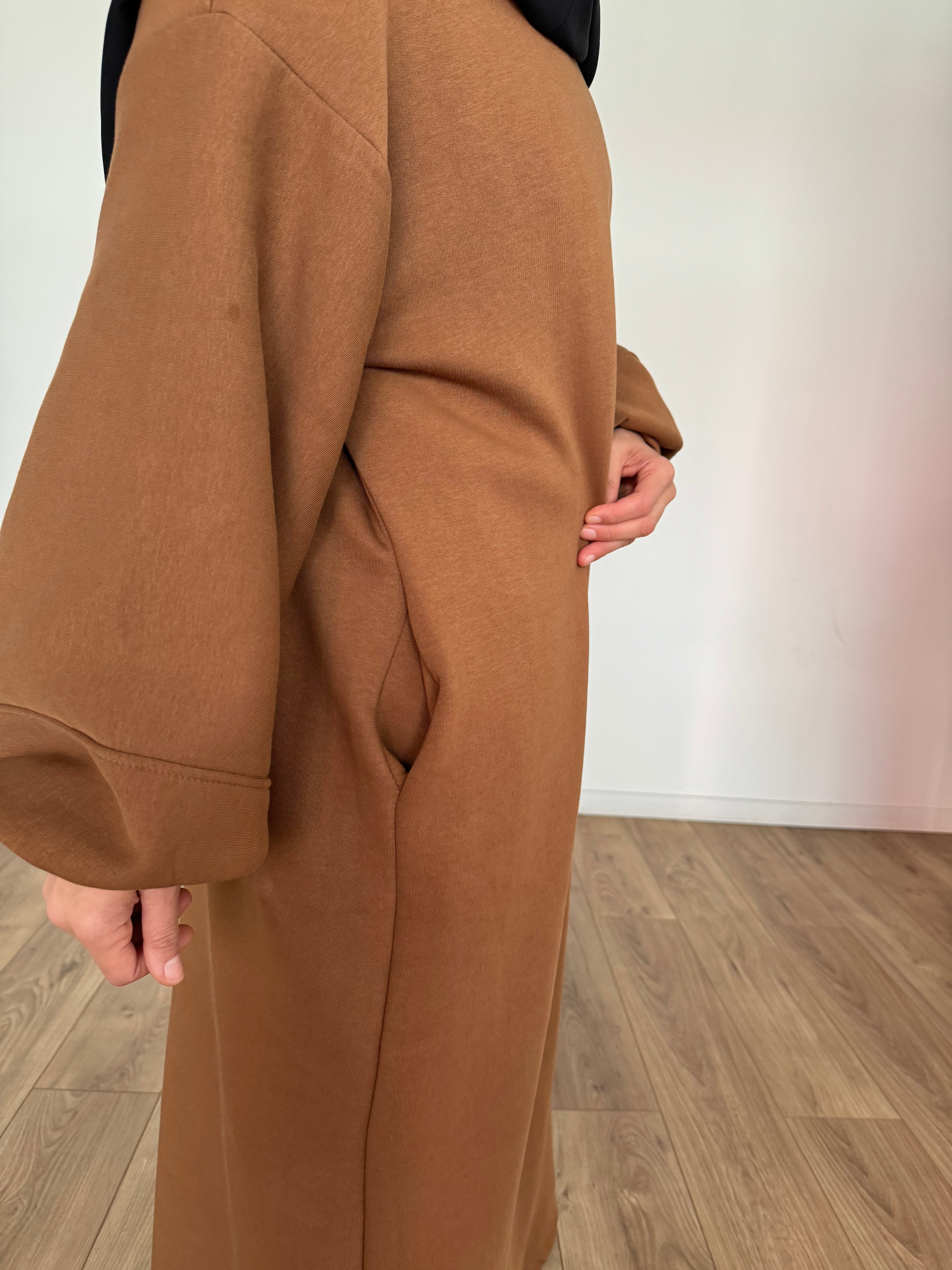 THE JOGGER ABAYA LIRA