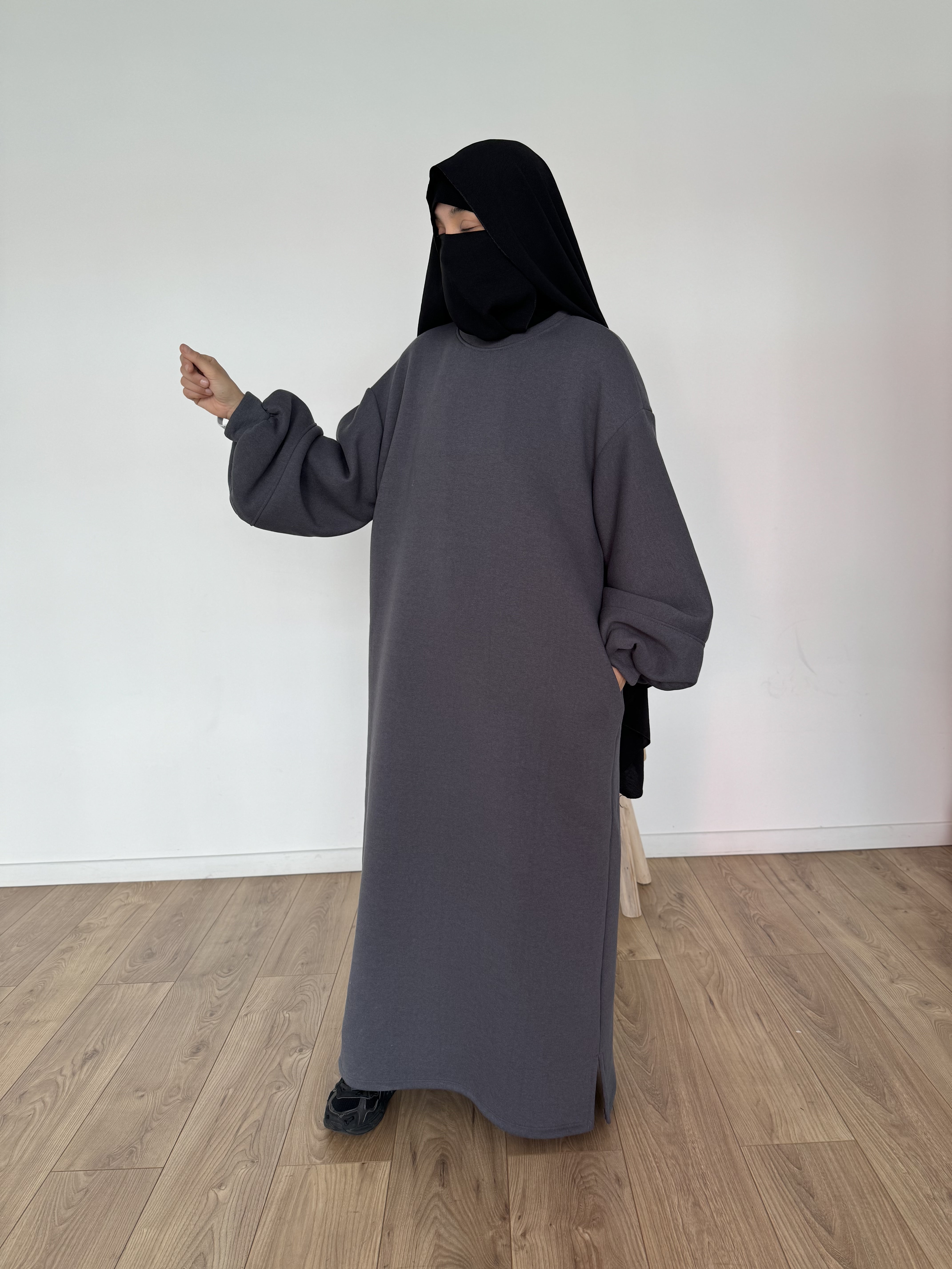 THE JOGGER ABAYA LIRA