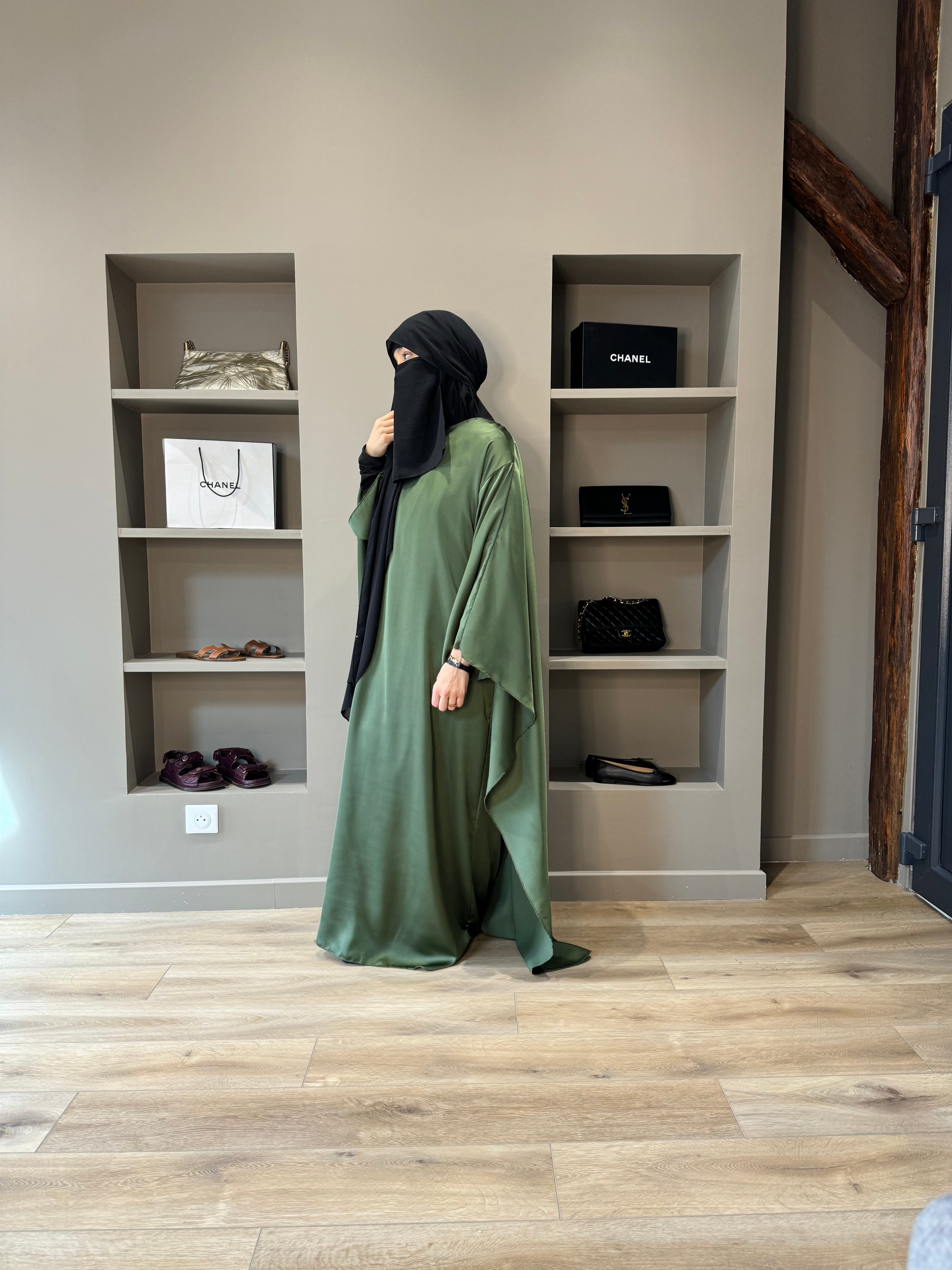 THE ABAYA CAPE (PETITES )