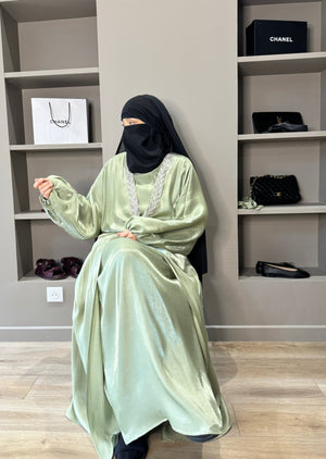 THE MALIKA SET     (ABAYA+KIMONO)