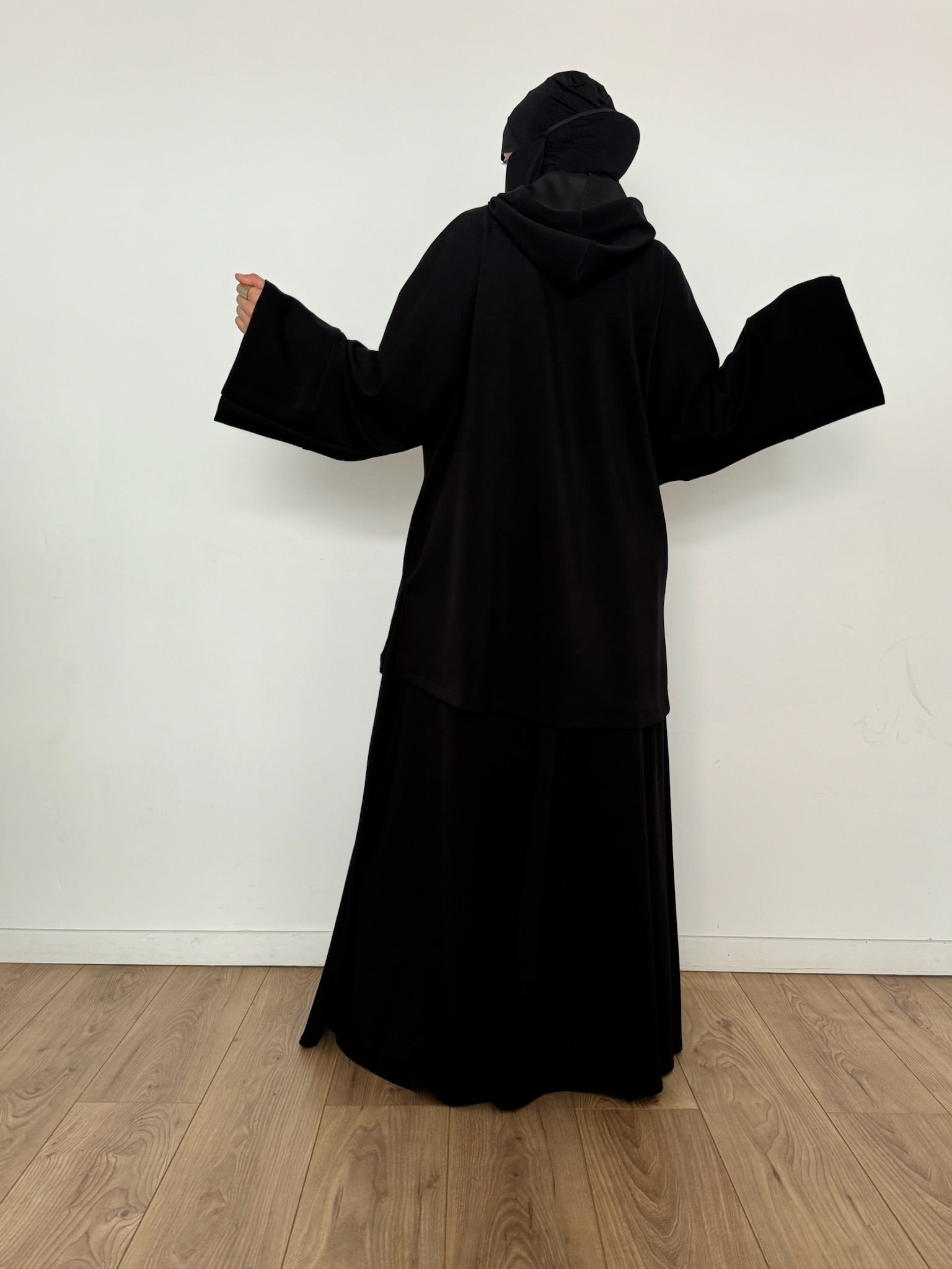New Safar hoodie set Black knit tok (top + skirt )