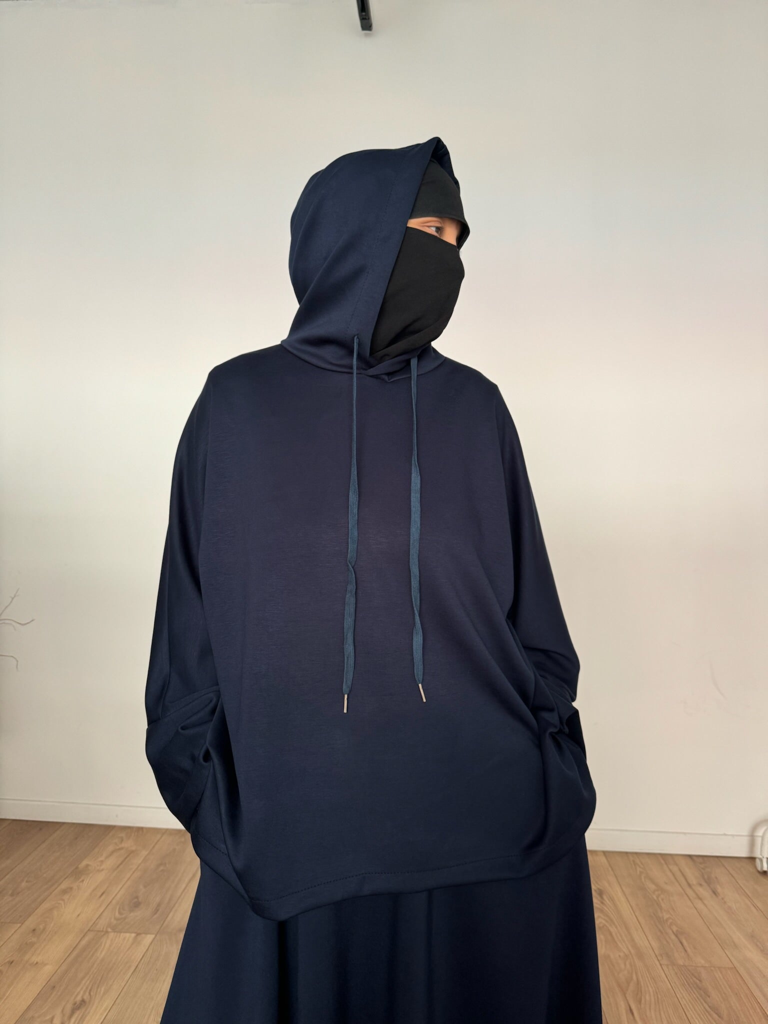 New Safar hoodie set knit Navy tok (top + skirt )