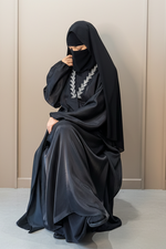 THE MALIKA SET     (ABAYA+KIMONO)