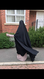 LA CAPE NOIR DELUXE BY MADINA