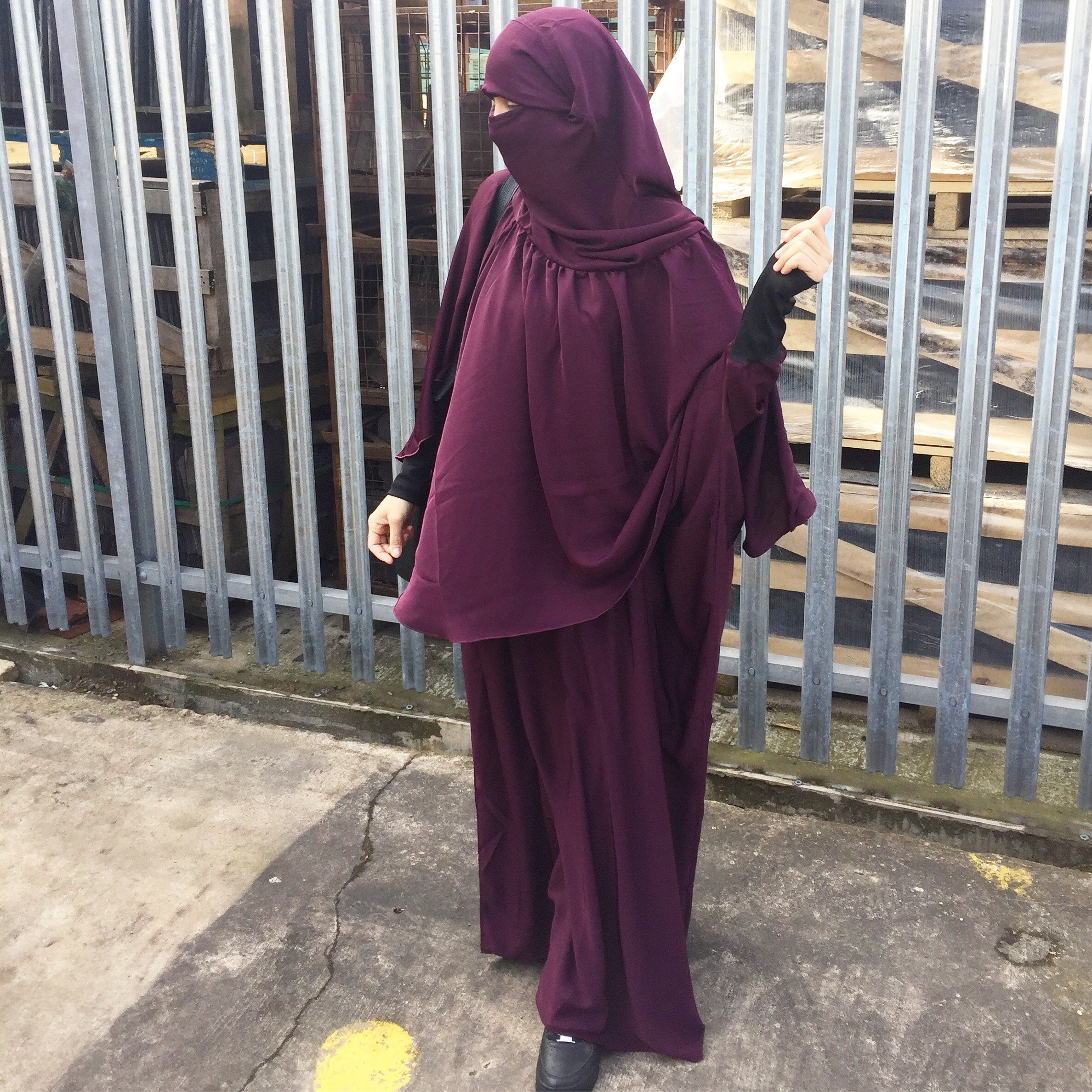 THE PAPILLON WAVY CAPE (all colours )