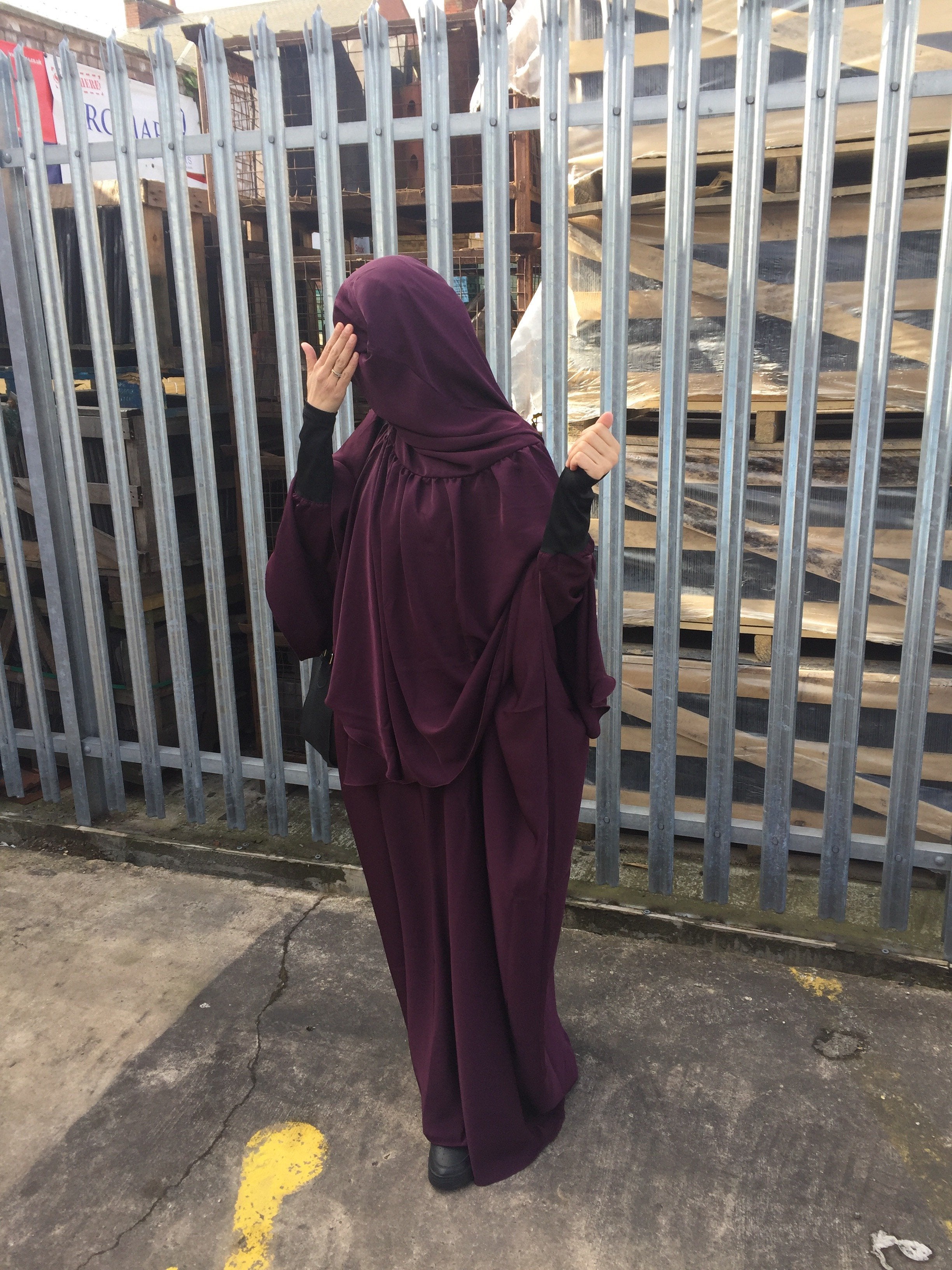 THE PAPILLON WAVY CAPE (all colours )