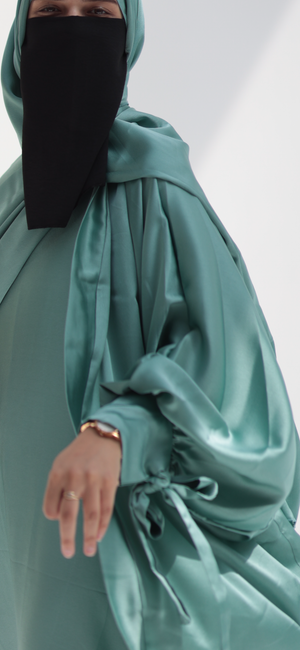 QAMAR DELUXE FULL SET ABAYA +KIMONO+HIJAB