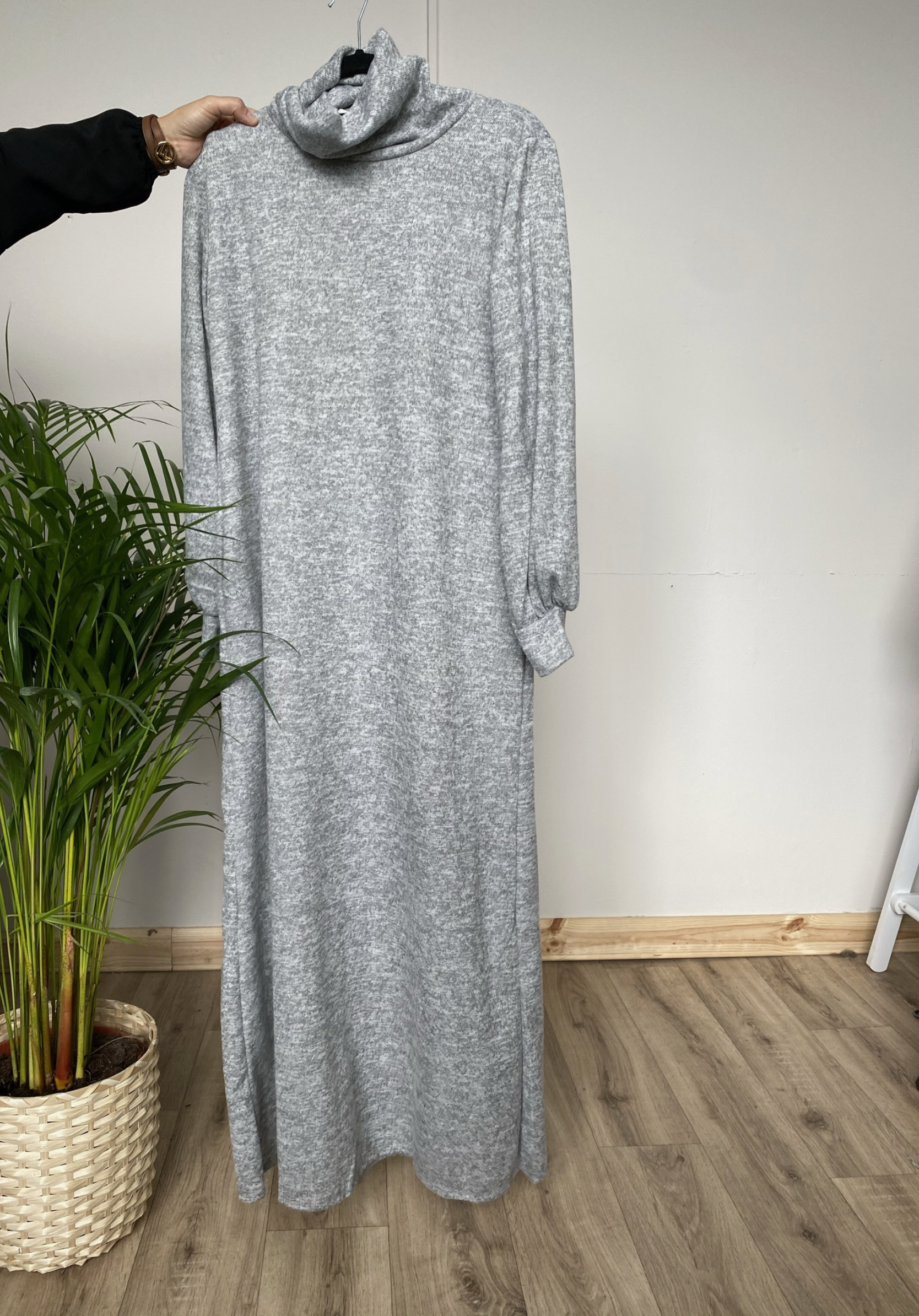 ABAYA DAFA TURTLE NECK KNIT (all colours )