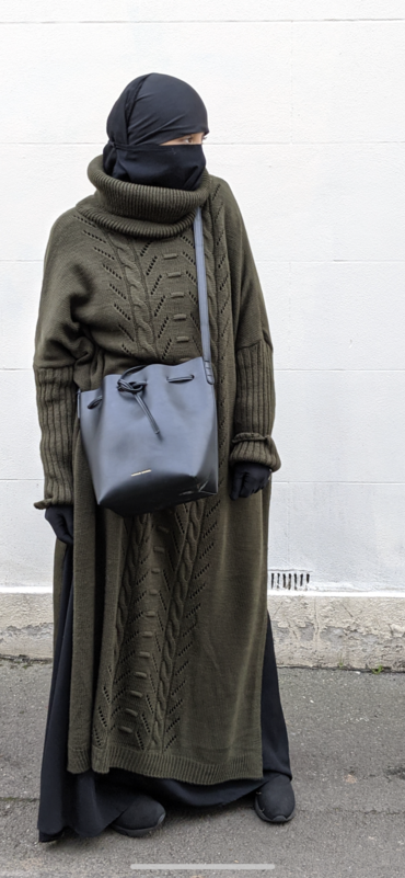 MAXI LONG SWEAT KNIT  (all colours )