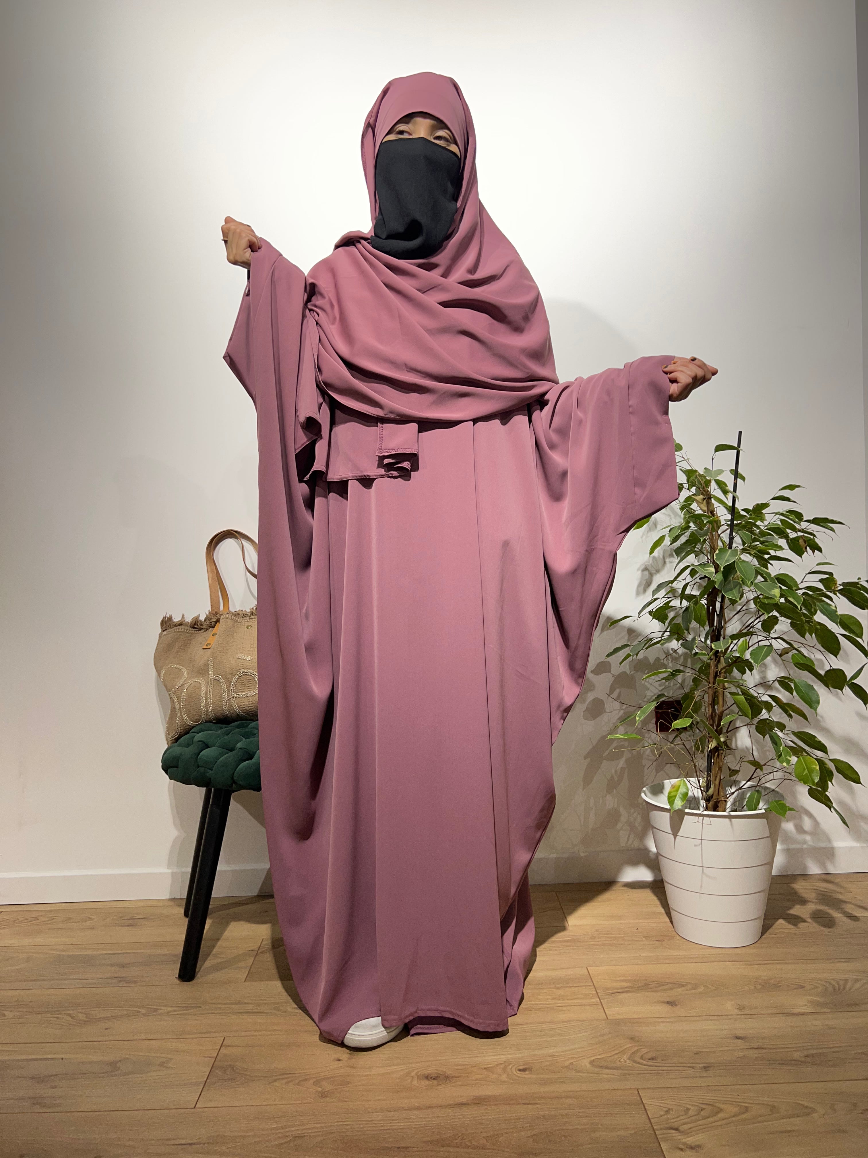 ZAHARA SET DELUX (Abaya + Hijab )/ All colours