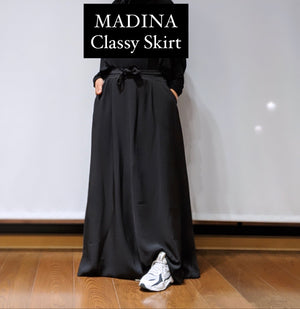 ELEGANCE SKIRT POCKETS BLACK
