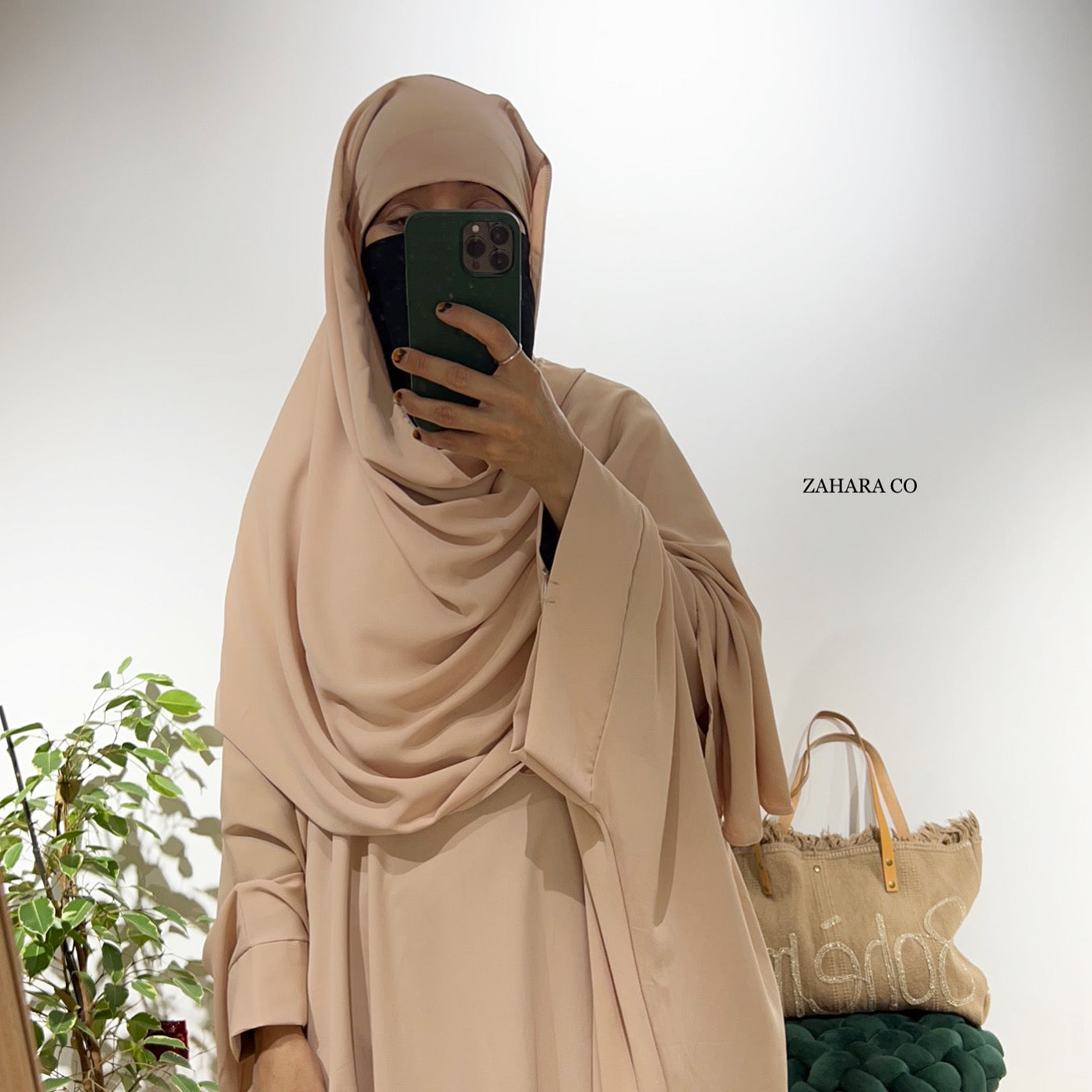 ZAHARA SET DELUX (Abaya + Hijab )/ All colours