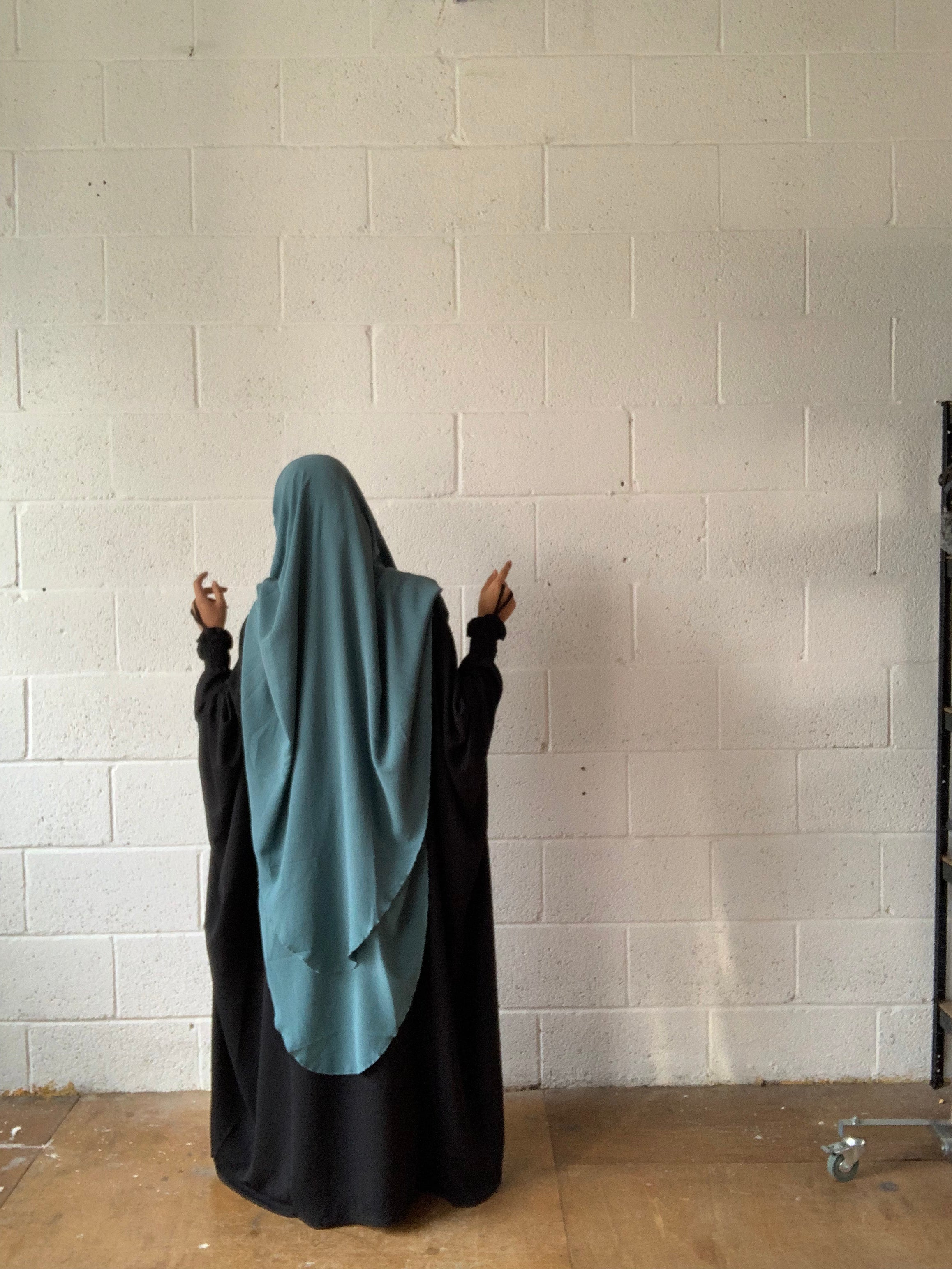 MAXI KHIMAR HAYYA X-TRA  2 LAYERS+NIQAB OPTION